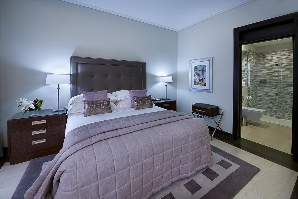 The George Hotel Lagos Luaran gambar