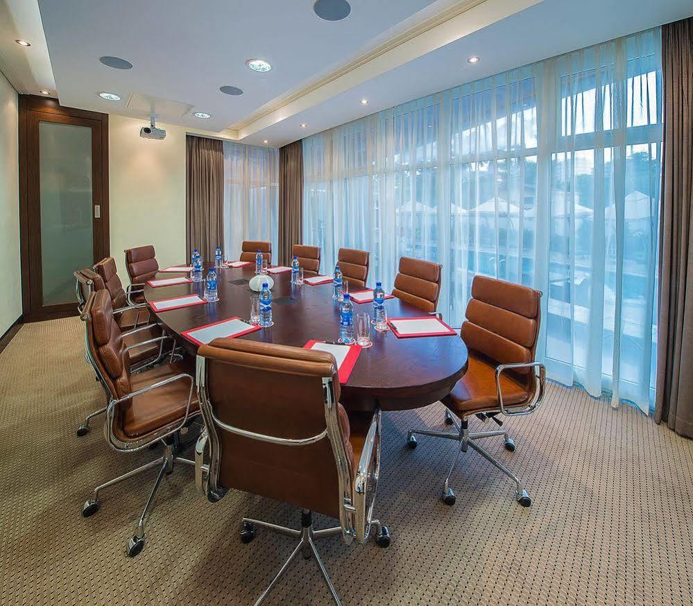 The George Hotel Lagos Luaran gambar